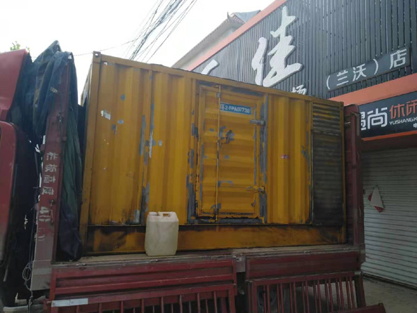 高安发电机组功率与使用时间之间的关系