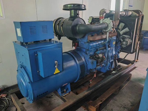 高安100kW柴油发电机组使用多级机油有哪些优缺点？